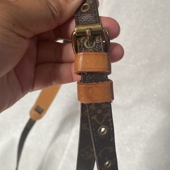 Authentic Louise Vuitton Danube - Picture 8 of 11